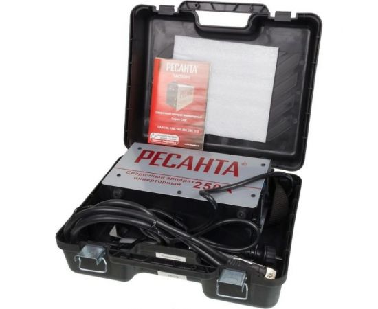 Инверторный сварочный аппарат в кейсе Ресанта САИ 250 65/23 – изображение 10