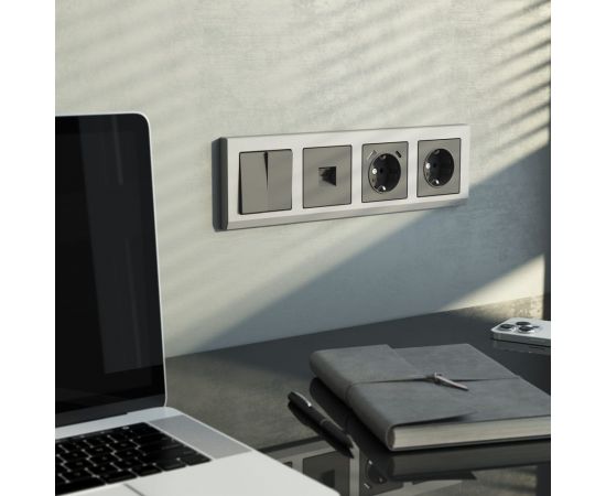 Розетка WERKEL с заземлением и шторками графит матовый a063104 – изображение 2