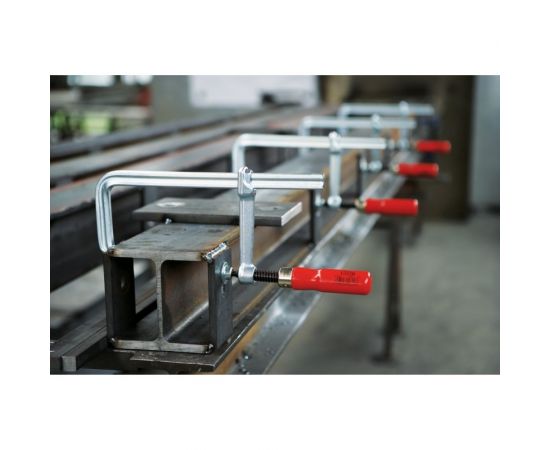 Струбцина BESSEY classiX цельнометаллическая 160/80, усилие 5 кН, c деревянной рукояткой BE-GS16 – изображение 3