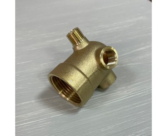 Пятиходовый переходник (штуцер) LadAna А-22 непроходной 100603022 – изображение 4