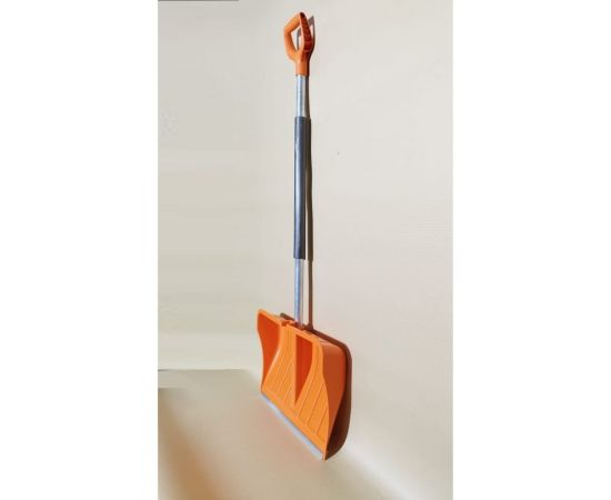 Снеговая лопата-скрепер LWI Исполин глубокая морозостойкая 545x380 оранжевая LWI-Л28 – изображение 3