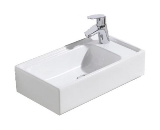 Керамическая раковина BelBagno 7045-KL 