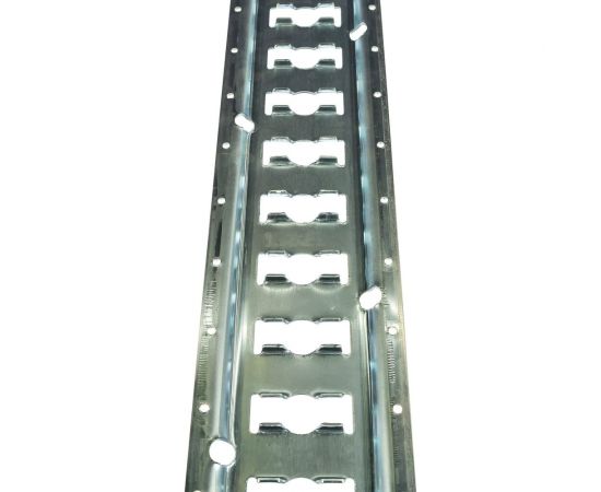 Рейка РОМЕК такелажная стальная оцинкованная s=2,0 мм 3,048 м 4680091063373 