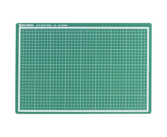 Мат для резки BRAUBERG трехслойный, А3 450х300 мм, двусторонний, толщина 3 мм, зеленый 236904 
