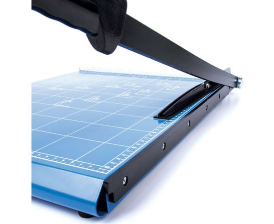 Резак BRAUBERG SABER, A3, сабельный, TS312, 531801 – изображение 4