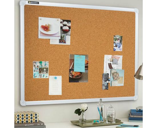 Пробковая доска для объявлений BRAUBERG 45х60 см, алюминиевая рамка 231711 – изображение 2