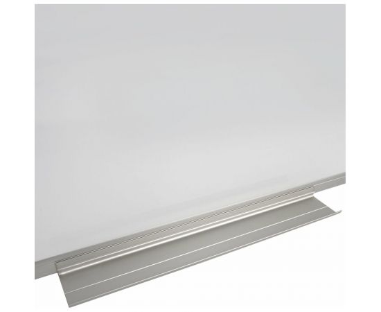 Магнитно-маркерная доска BRAUBERG 70x50 см, алюминиевая рамка 238185 – изображение 3
