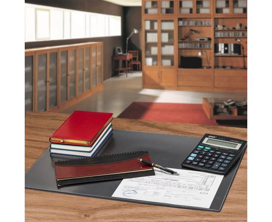 Настольный коврик-подкладка для письма BRAUBERG 590х380 мм, с прозрачным карманом, черный 236774 – изображение 3