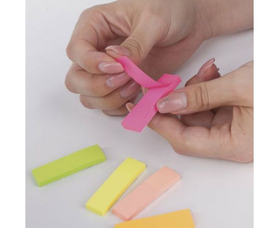 Бумажные неоновые клейкие закладки BRAUBERG 50х14 мм, 5 цветов х 50 листов, европодвес 122731 – изображение 3