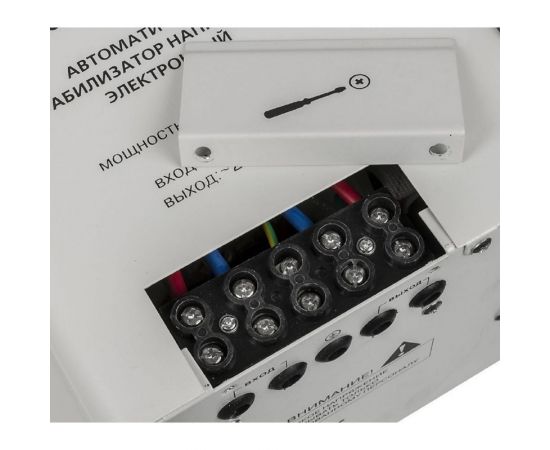 Стабилизатор напряжения Ресанта АСН 8000 Н/1-Ц Lux 63/6/17 – изображение 6