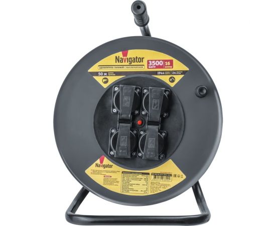 Удлинитель Navigator 93 899 npe-rm-04-50-e-ip44-3x2.5, катушка, 4 гнезда, c заземлением, кг 50м 93899 