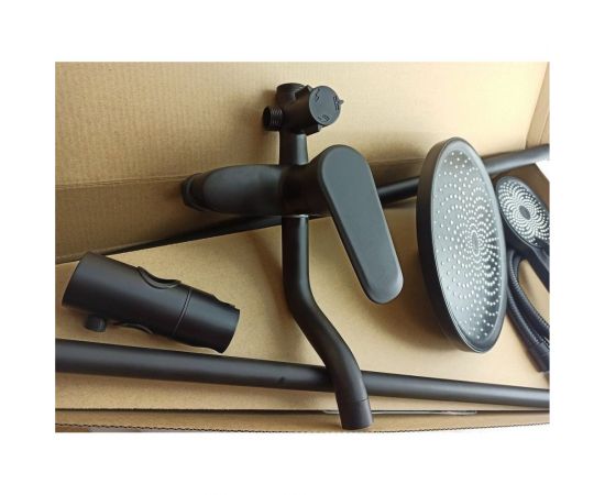 Душевая стойка со смесителем и тропическим душем Rainsbergстойка черный матовый R9074H – изображение 6